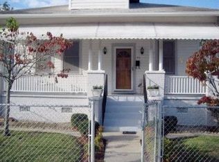 66 Maple St, Charleston, SC 29403