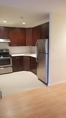 Rented by Apple Realty Group Corp | media 4