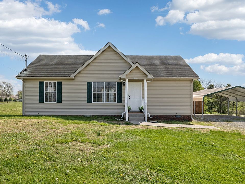 1st image of 1303 Woodbridge Dr