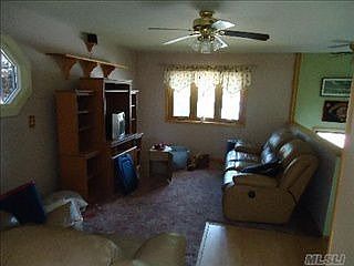 2nd image of 326 Barton Ave