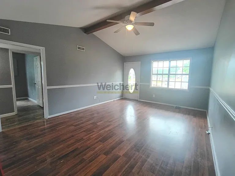 1101 N 28th St — Photo 3