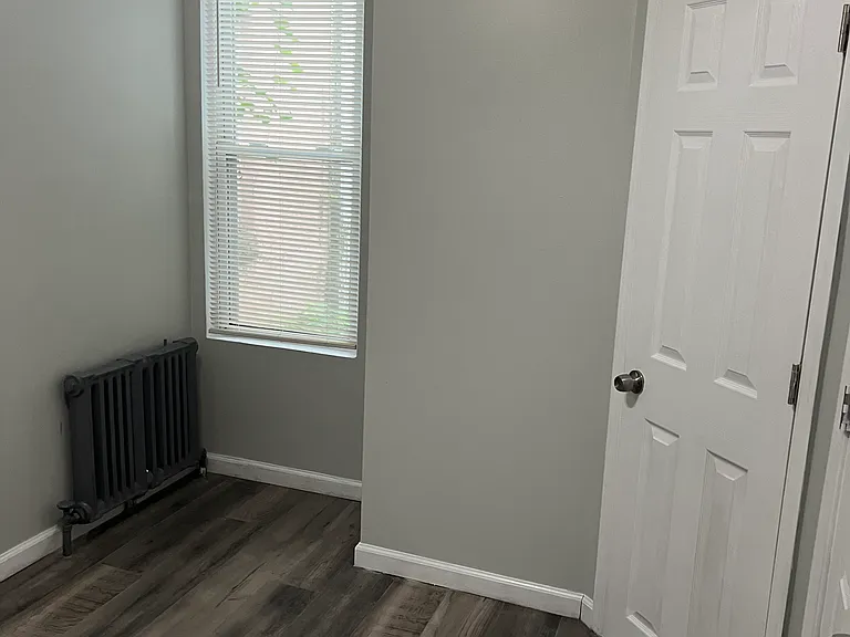 145 E Pleasant St — Photo 14