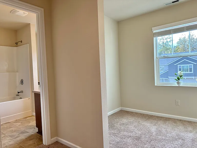 2671 Laura Vista Dr NW — Photo 35
