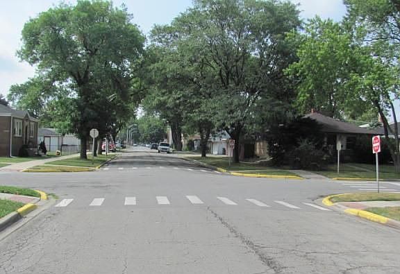 2nd image of 3421 Wilcox Ave