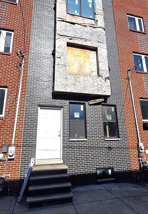 1st image of 2047 Watkins St