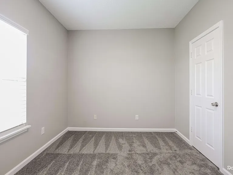 8149 Wood Hollow Ln — Photo 8