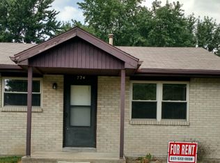 724 8th St, Shelbyville, IN 46176