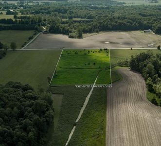 9717 S Hillsdale Rd, Hillsdale, MI, 49242
