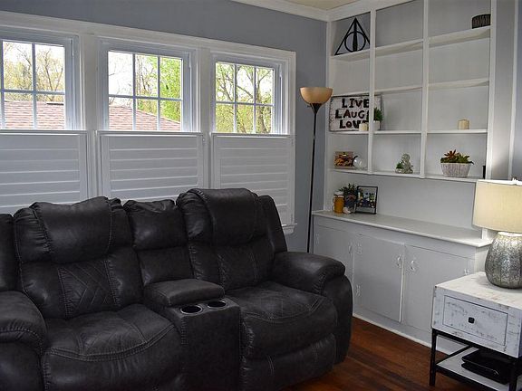 4th image of 79 Edenwood Dr