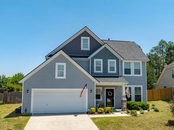 220 Glossy Green Ln, Lexington, SC 29072