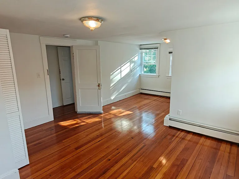 153 Governor St #3 — Photo 13
