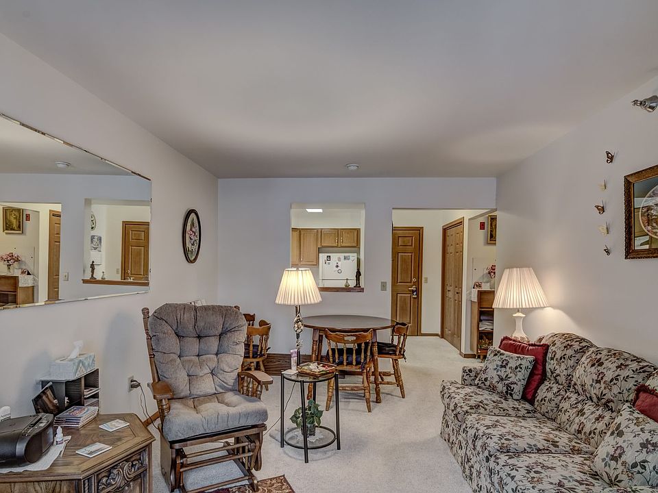2nd image of 4880 Otteson Ln APT 209