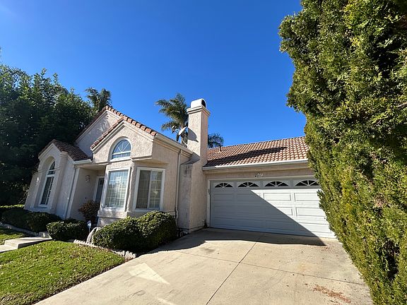 2nd image of 27 Santa Clara St