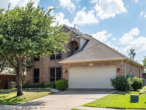 3rd image of 10137 Red Bluff Ln