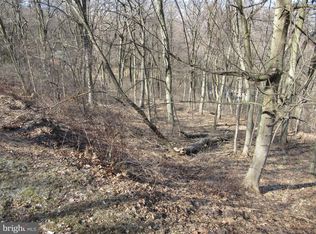 1008 Hill Rd, Wernersville, PA 19565