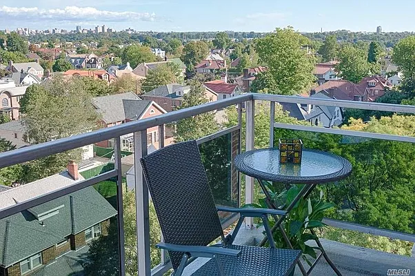 Sold by Charles Rutenberg Realty, Inc. | media 27