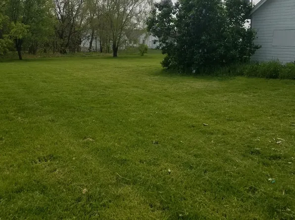 315 W Thomas St #2, Bay City, MI 48706