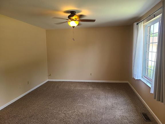 2nd image of 7643 Maple Green Ct