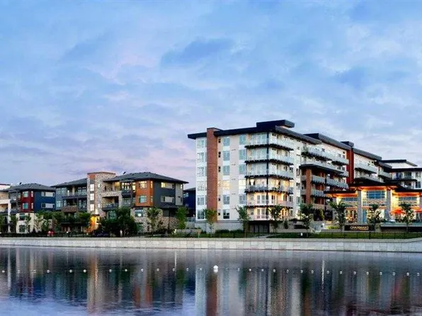 122 SW Mahogany Ctr SE #501, Calgary, AB T3M 2Y1