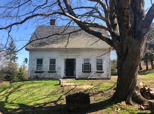 157 Minturn Rd, Swans Island, ME 04685