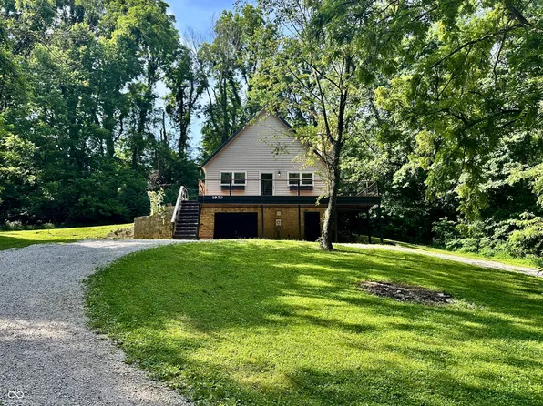 1970 Colonial Dr, Martinsville, IN 46151