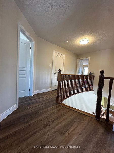 Richmond Hill Townhouse for rent - 4 Bedrooms — photo 31