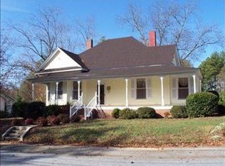 112 Henry St, Abbeville, SC 29620