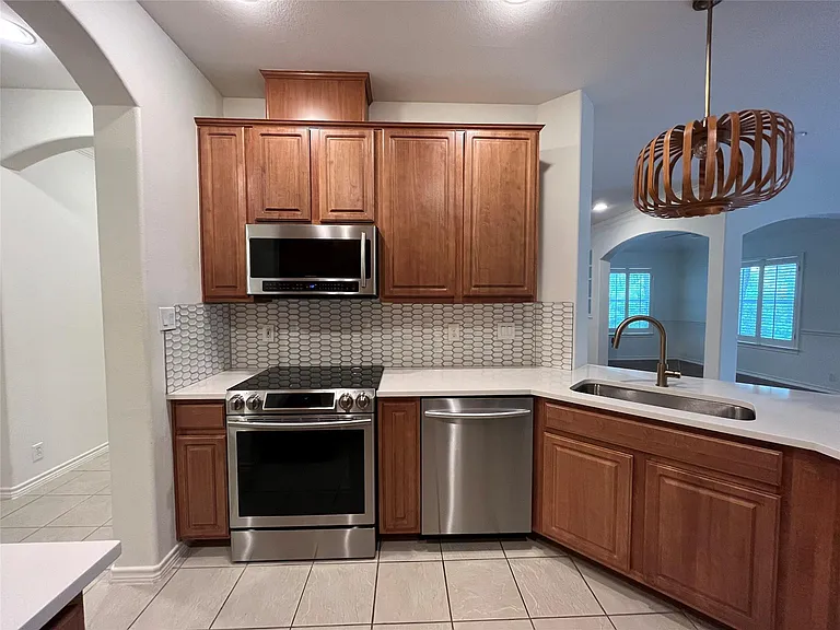 112 Huelo Ct — Photo 10