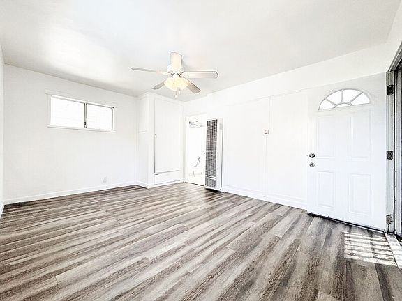 4th image of 910 1/2 N Herbert Ave