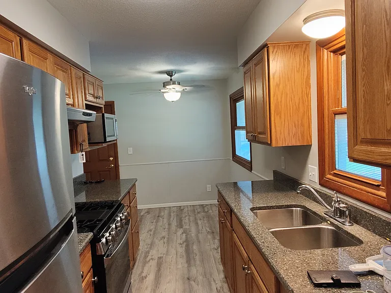 16699 Galena Ave — Photo 17