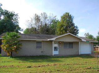 11552 Harris Dr, Gulfport, MS 39503
