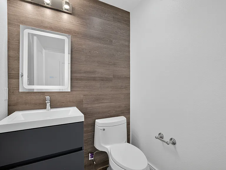 1901 Bright Willow Cir — Photo 28