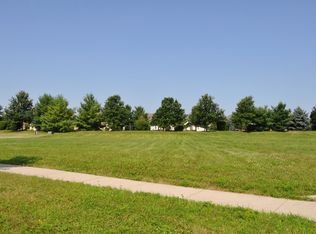 25104 W Old Oak Ln, Shorewood, IL 60404