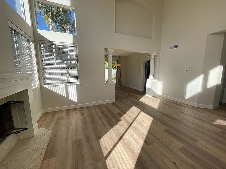 1067 Terrace Hill Cir — Photo 7