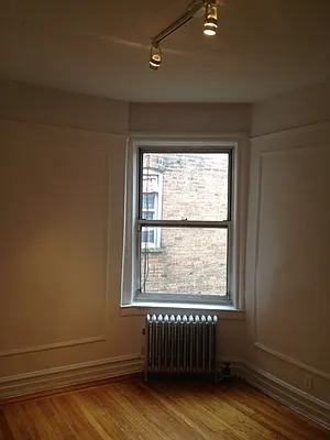 Rented by Rolling Stone Realty LLC | media 18