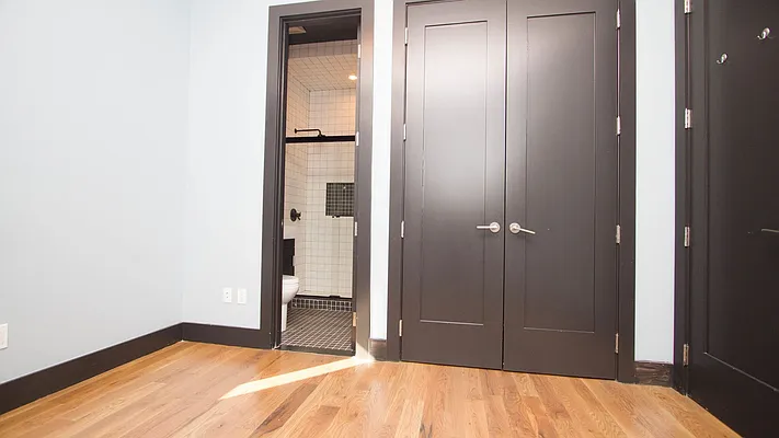 Rented by Nooklyn NYC LLC | media 6