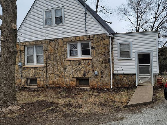 Second entrance to kitchen at the rear of the property.