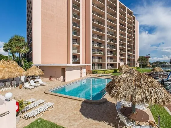 51 Island Way APT 705, Clearwater, FL 33767