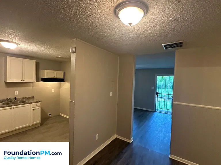 2601 Dakar Ave — Photo 5