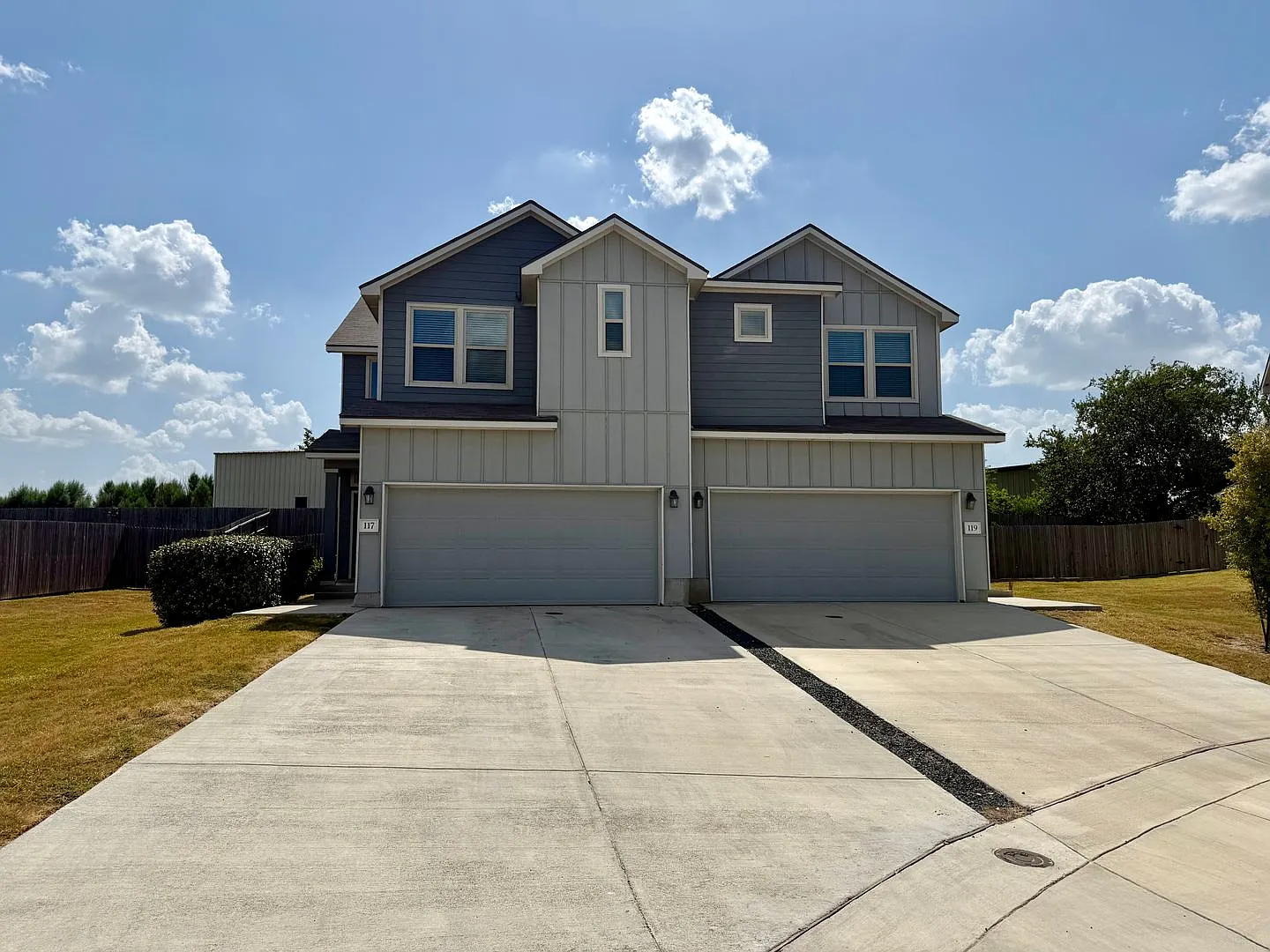 Lovely 3 bedroom/2.5 bath home in small neighborhood Sydney Cove in Cibolo. — Photo 3