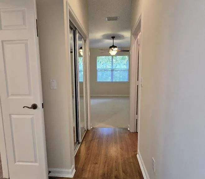 1463 SE Tidewater Pl — Photo 15