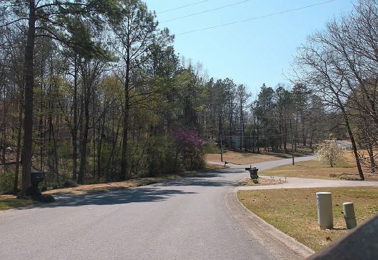 2nd image of 2437 Dalton Dr