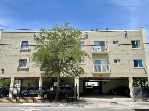3201 W Flagler St APT 102, Miami, FL 33135