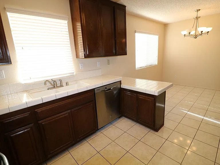 21233 Lassen St #2 — Photo 14