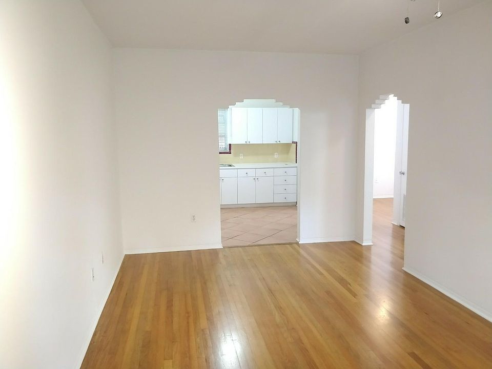 1st image of 443 Santander Ave