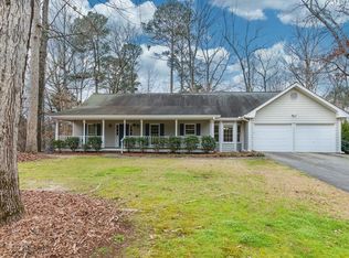 870 Winnbrook Dr, Dacula, GA 30019