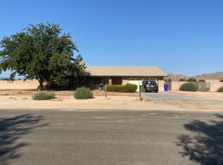 15620 Apache Rd, Apple Valley, CA 92307