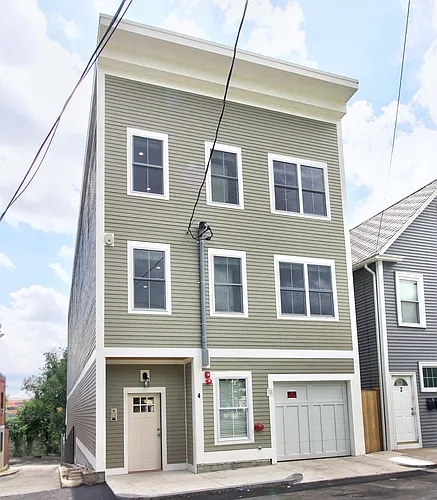 4 Kemp St #1 Photo 1