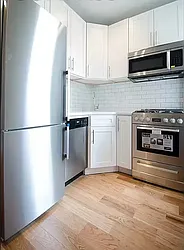 Rented by Green Line Realty