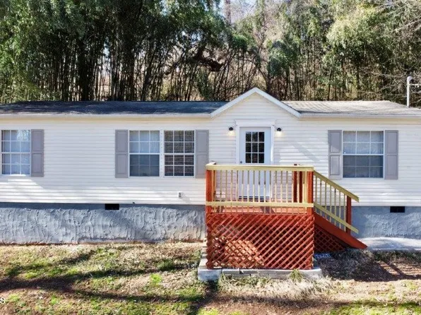 1121 Army St, Knoxville, TN 37920
